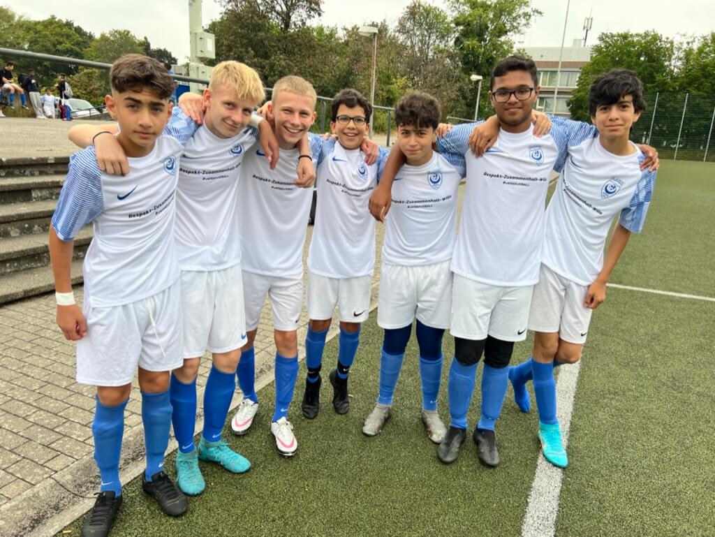 AlHilal-bonn-Fussball-Kinder-gruppenfoto